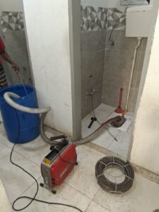 تسليك مجارى - خدمات احترافية لإزالة انسداد المجاري